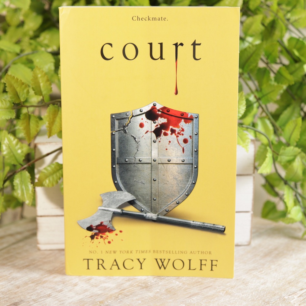 Court by Tracy Wolff Crave Series Book 4 Paperback YA Fantasy Vampire Novel